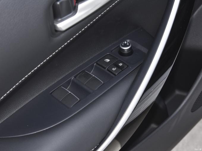 2024 Toyota Corolla Cross Frontlander Preço barato TOYOTA SUV 5 lugares Stock disponível Entrega rápida 7