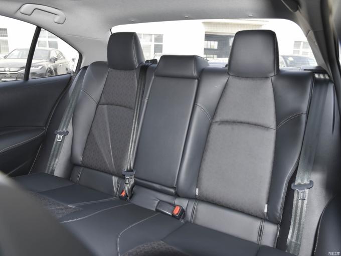 2024 Toyota Corolla Cross Frontlander Preço barato TOYOTA SUV 5 lugares Stock disponível Entrega rápida 8